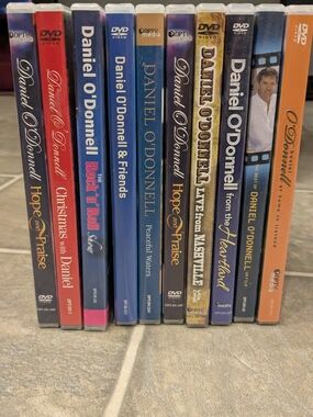 Daniel O'Donnell DVD Collection - Multicolor Spines